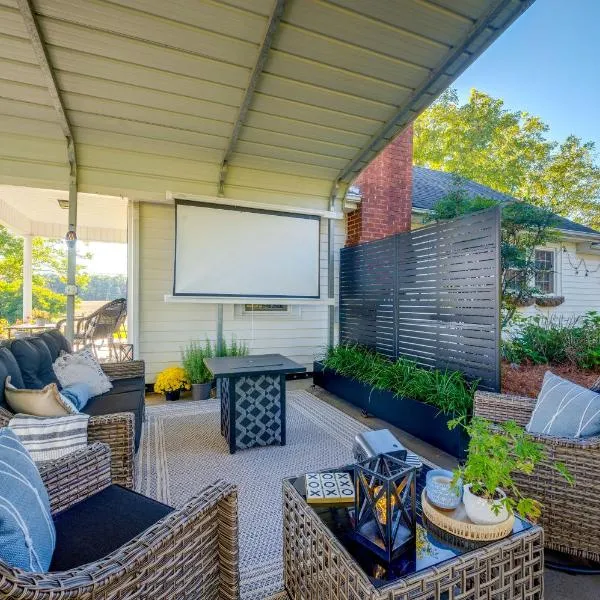 Peaceful Elkin Vacation Rental ~ 17 Mi to Mt Airy!, ξενοδοχείο σε Dobson