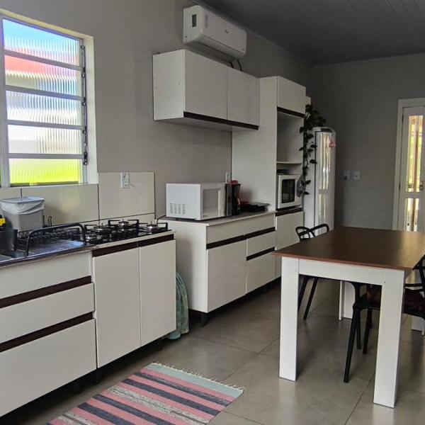 Casa da Fê amb familiar próx Centro e do Núcleo Enxaimel - Foto 4