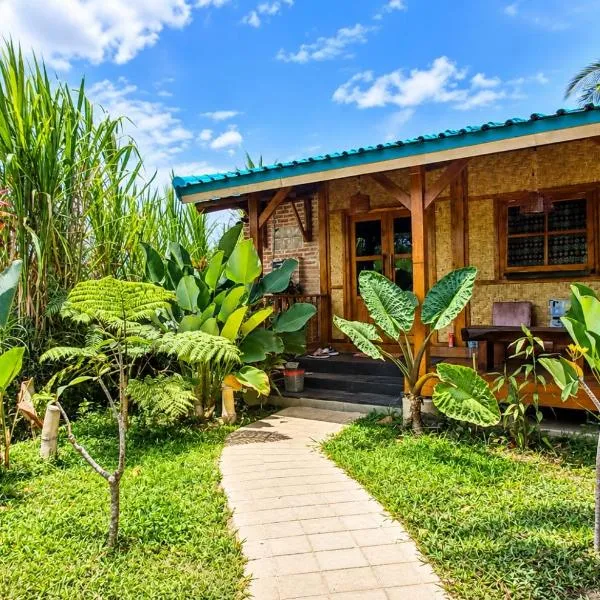 Tetebatu Sasak House Bungalow, hotel i Tetebatu
