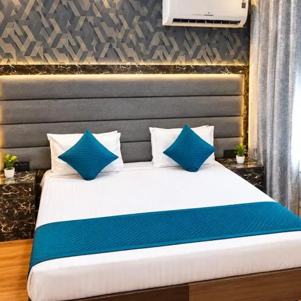 Hotel Kaushal Navyug Market Near Old Bus Stand, hotel i Ghaziabad