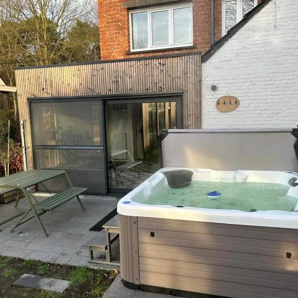 Wellnesaccommodatie Domus Dunes - Kempenduinen - voor rustzoekers!, hotel a Grobbendonk