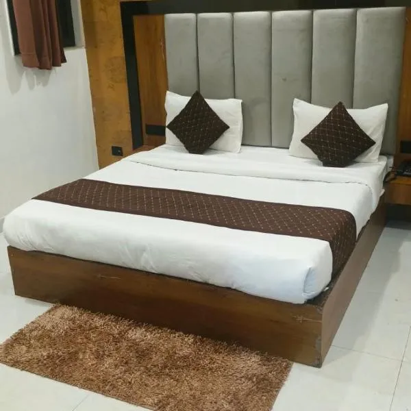 Hotel Yash, ξενοδοχείο στο Βαρανάσι