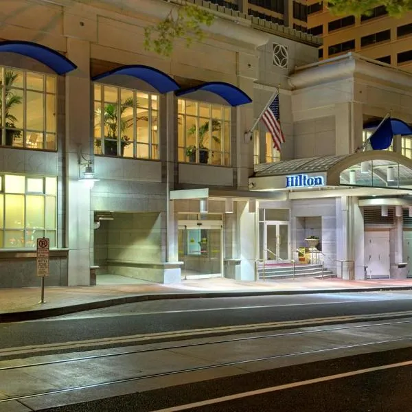 Hilton Portland Downtown, khách sạn ở Portland