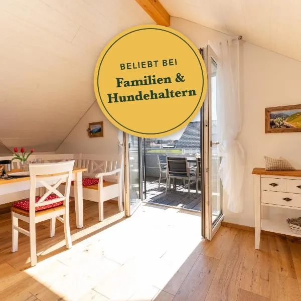 Ferienwohnung Anemone - 4 Zimmer mit Bergblick & Alpenflair: Germaringen şehrinde bir otel