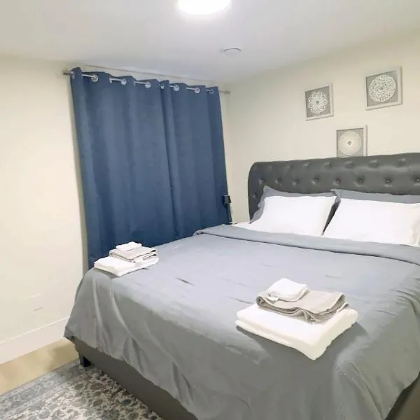 Footprints Luxury Suite, hotel v destinácii Moncton