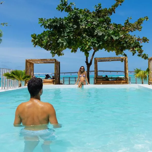 ZAN Uhuru Beach All Inclusive: Jambiani şehrinde bir otel