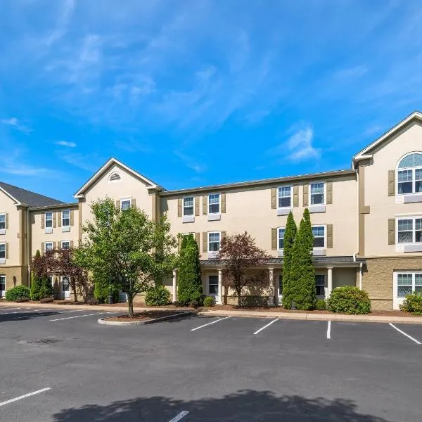 Comfort Inn & Suites Hadley - Amherst, hotel v mestu Hadley