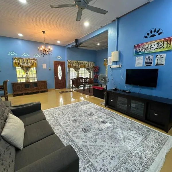 Homestay D Makmur UNIT 1, хотел в Мерсинг