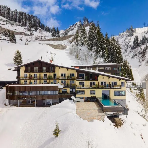 Hotel Hubertushof - Ski-In & Ski-Out in Stuben am Arlberg, hotel en Stuben am Arlberg