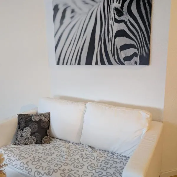 Moderne Ferienwohnung Lindlar, Dorf- und Waldnah, Gratis W-Lan, NR, hotel a Lindlar
