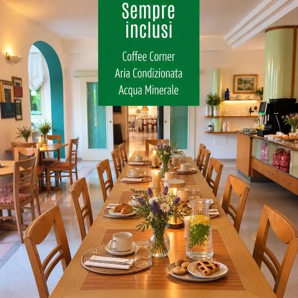 Hotel Dover Rooms & Coffee Adults Friendly, khách sạn ở Cervia