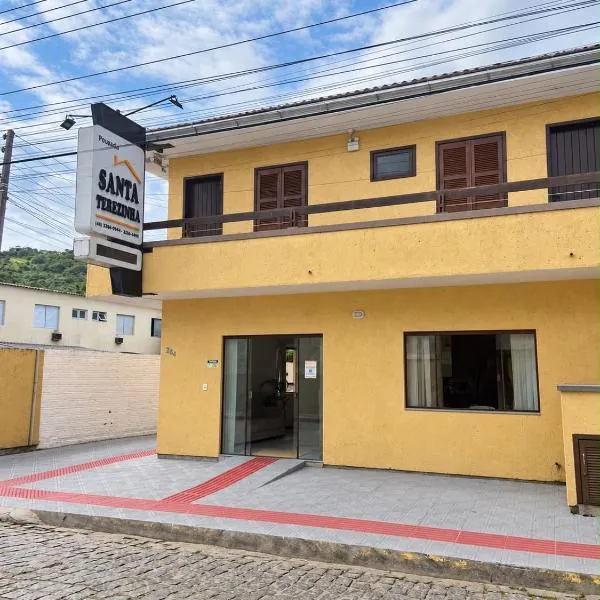 Pousada Santa Terezinha, hotel in Garopaba