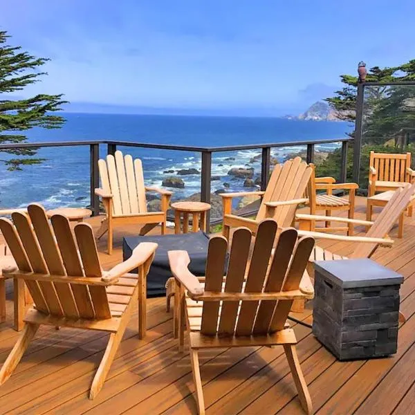 Private Blufftop Retreat with Ocean Views & Hot Tub, хотел в Montara