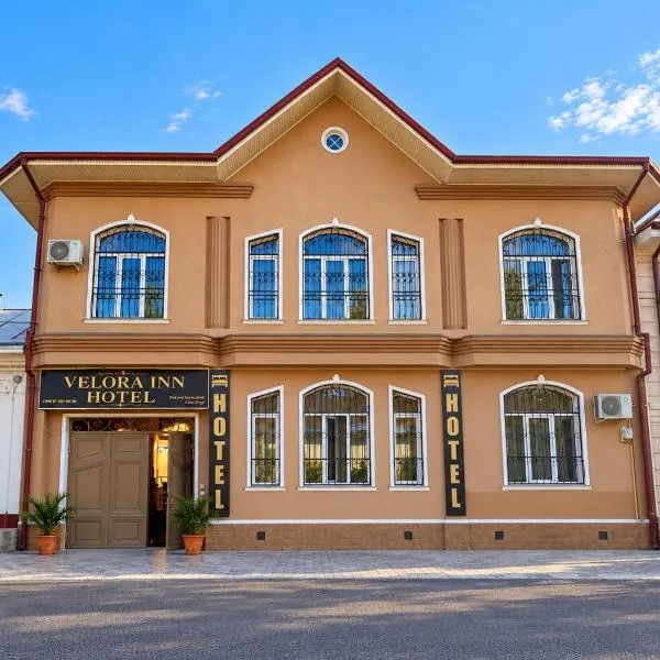 Velora Inn Hotel โรงแรมในSalor Bekati