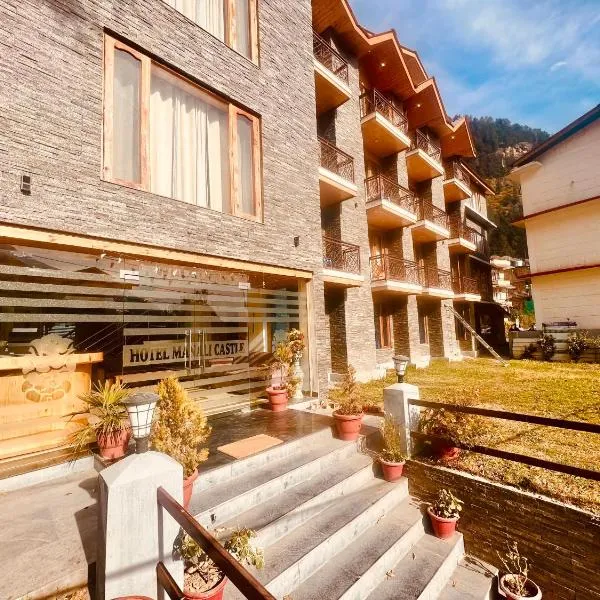 The Manali Castle cottage - A Luxury Stay #Parking #MountView, מלון במנאלי
