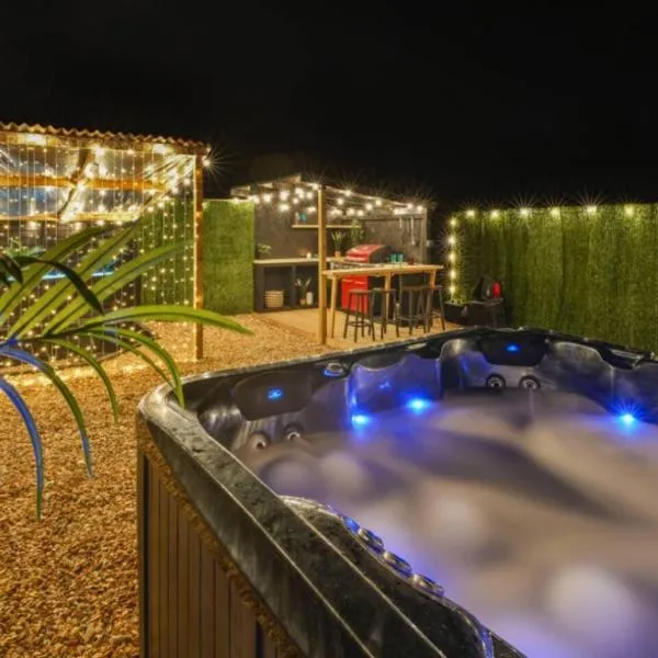 The Lodge at The Outside Inn, hotel u gradu Mountfield