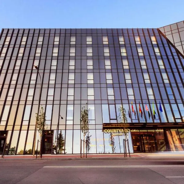 Courtyard by Marriott Vilnius City Center, hotel di Vilnius