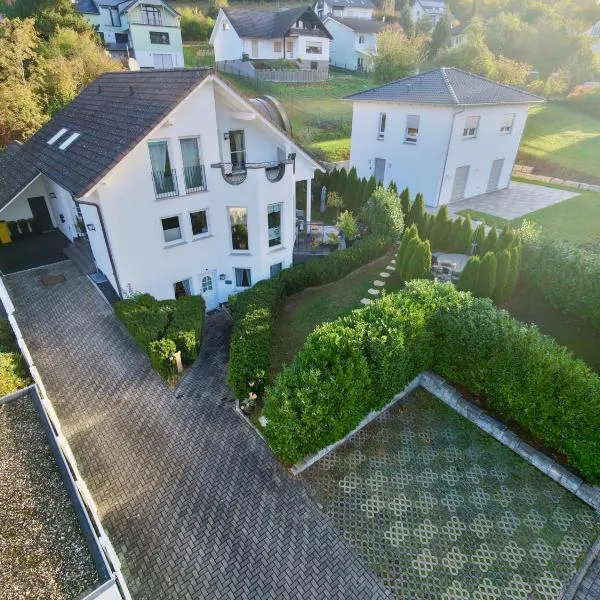 Wohlfühl-Apartment Bergwinkel, готель у місті Шлюхтерн
