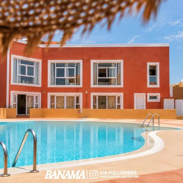 Banama Coliving 1 - Coworking, Surf & Yoga, hotel en Corralejo