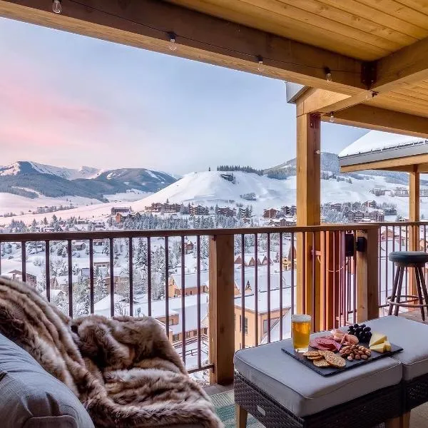 Trailside 3BR Top-Floor Views and Sauna, hotel i Crested Butte