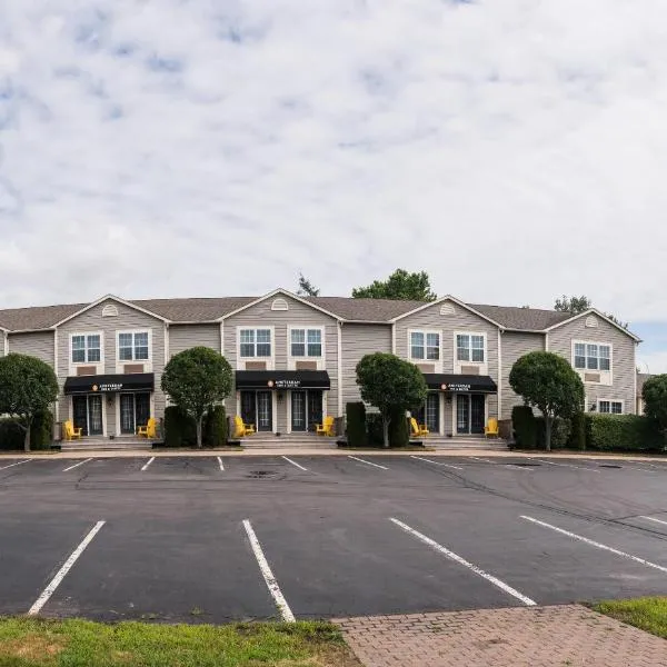 Amsterdam Inn & Suites Sussex, an Ascend Collection Hotel: Sussex şehrinde bir otel