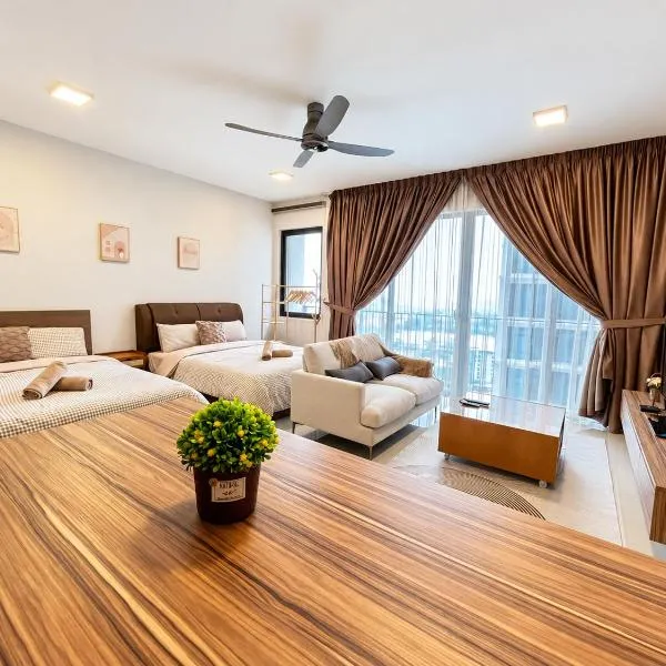 샤알람에 위치한 호텔 Comfy Trefoil Home-Walk to Setia City Mall & Setia City Convention Centre