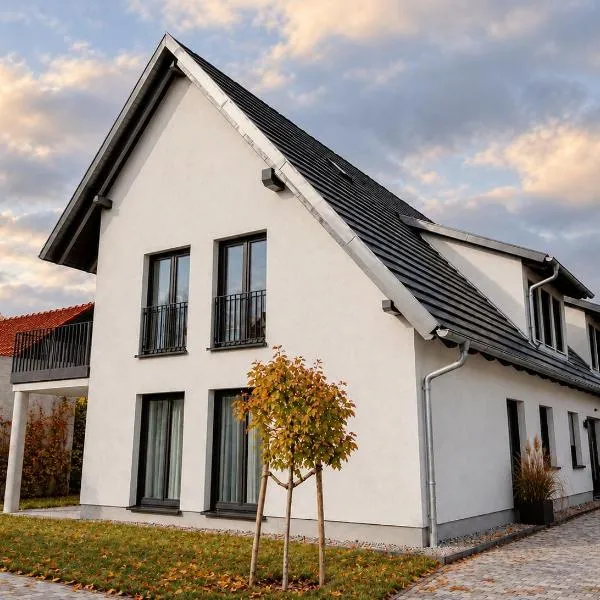 WeberHof Appartements, hotel u gradu Burg