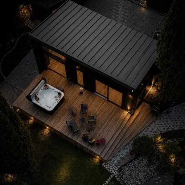 Villa Lakstīgalas Lux, hotel u gradu 'Skrīveri'