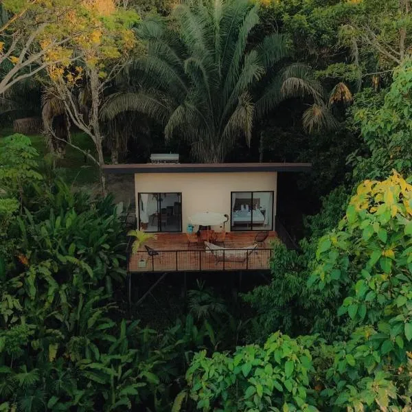 Maze Lodge - Boutique Hotel, hotel i Puerto Jiménez