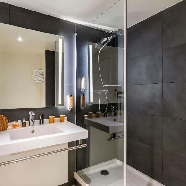 Hôtel Mercure Lyon Centre Lumière: Lyon'da bir otel