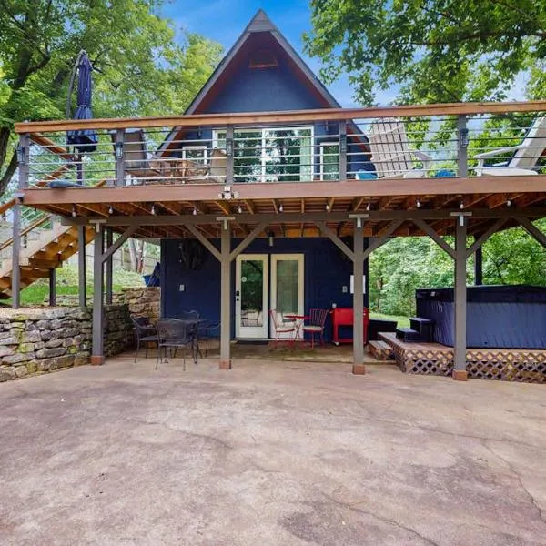 The Blue Beaver Cottage, ξενοδοχείο σε Rogers