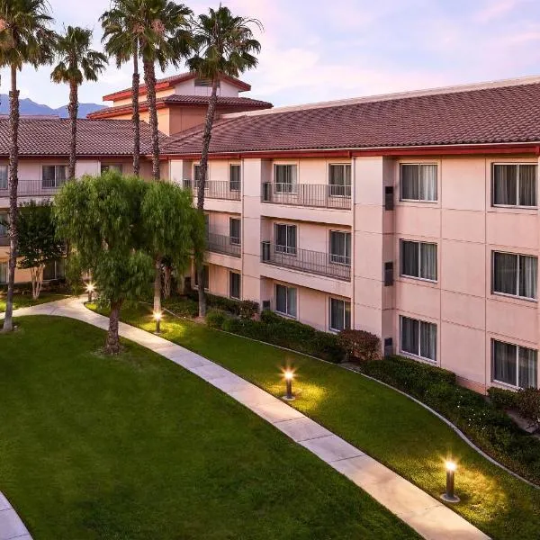 DoubleTree by Hilton Ontario Airport, hotel v destinaci Ontario