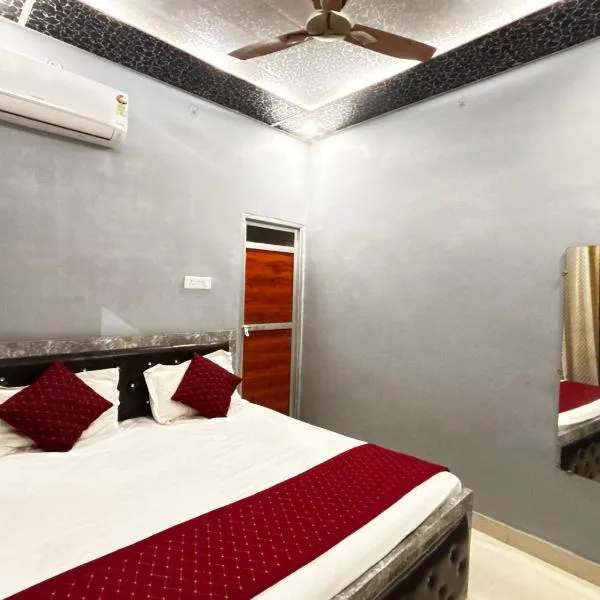 Hotel O Suryavanshi Palace, hotell i Ayodhya
