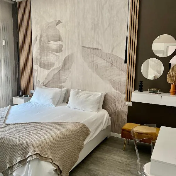 MIa House Direct Train to Fiera Rho & Milan, hotel i Pioltello