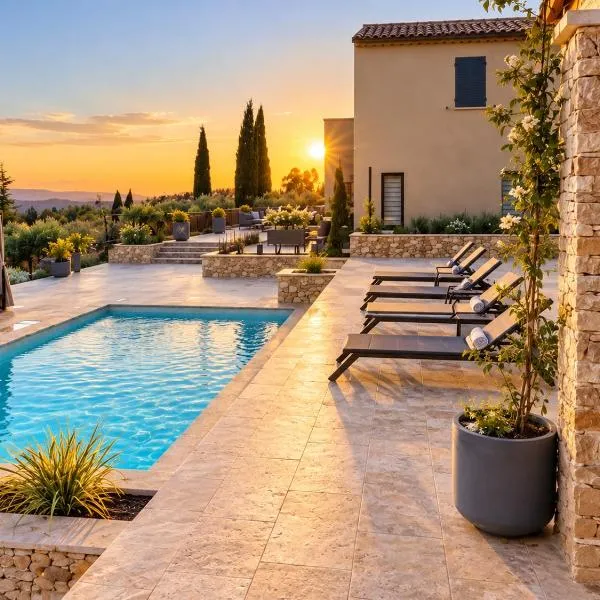 Keur Bouyo - Provençal Luxury Retreat, hotell i Saint-Saturnin-dʼApt