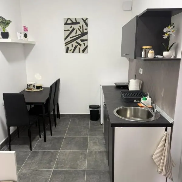 Lucky Apartments, hotelli kohteessa Leskovac