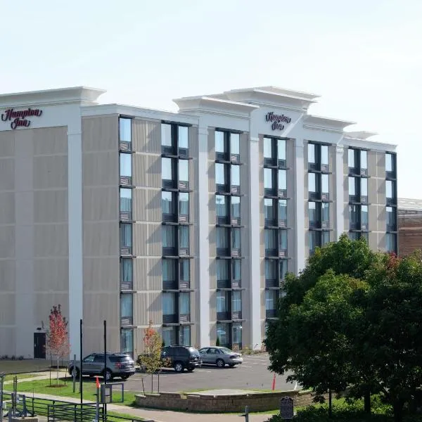 Hampton Inn Green Bay Downtown, hotell sihtkohas Green Bay