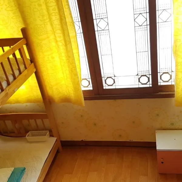 Guesthouse Spring Flower, ξενοδοχείο σε Nonkkak-tong