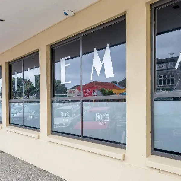 Finns Paekakariki, hotel in Raumati South