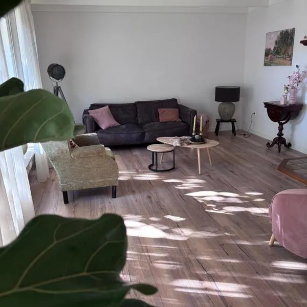 Huize Belle Fleur, hotel u gradu 'Hierden'
