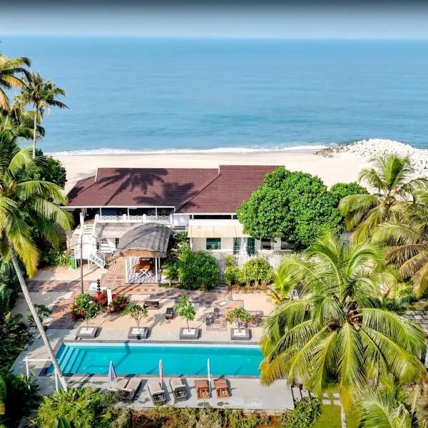 ETHER Marari Beachfront, מלון במאראריקולם