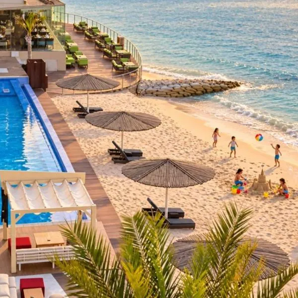 Dragon Beach Hotel, viešbutis mieste Menama