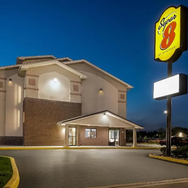 Super 8 by Wyndham New Castle、ニューキャッスルのホテル