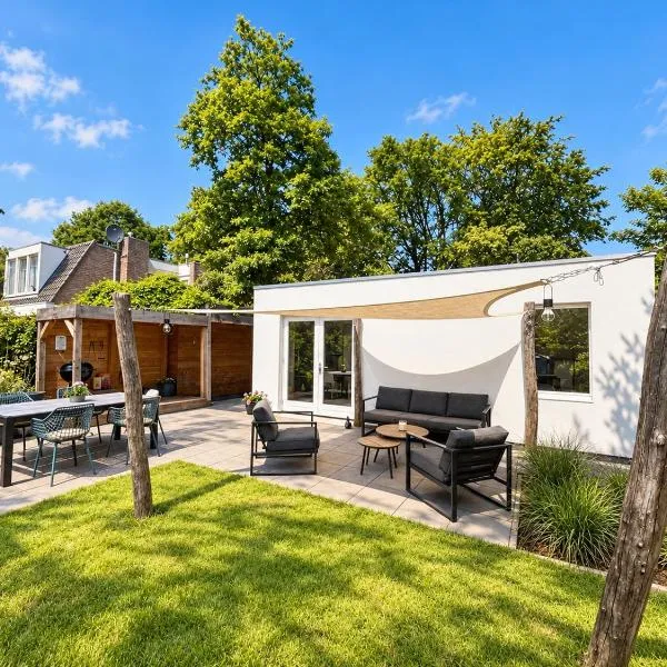 Nature & golf Villa, hotell i Oosterhout