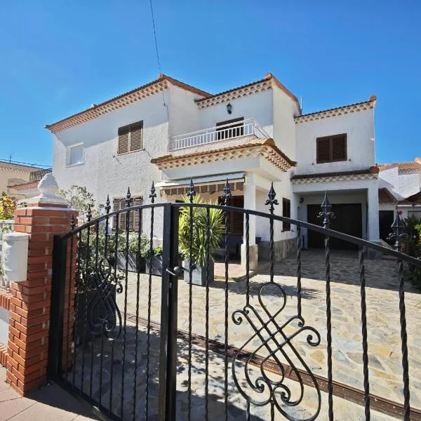 CASA EL LAUREL, hotel v mestu Vélez Rubio