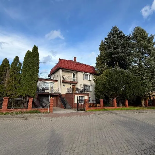 Noclegi Olsztyn Wędkarska 76, hotel di Olsztyn