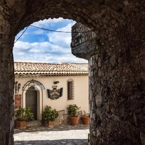 Borgo Medievale, hotel v mestu Castelmola