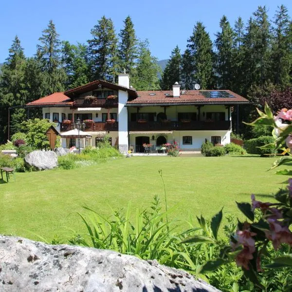 Alpenchalet Zum Jeremia, hotel in Grainau