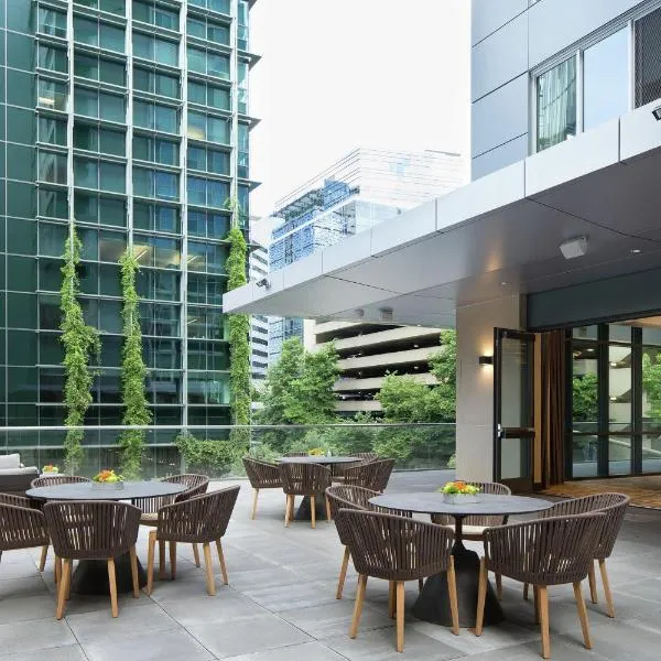 The Porter Portland, Curio Collection By Hilton, khách sạn ở Portland