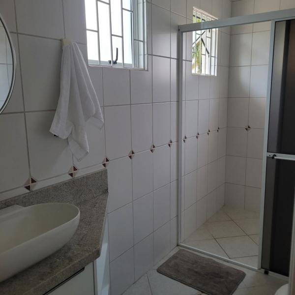 Casa Azul -Casa com 4 quartos perto da praia - Foto 3
